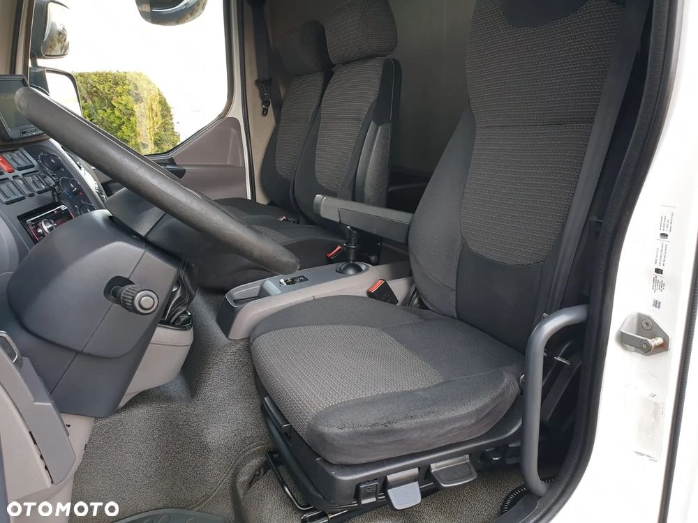 DAF LF 220 EURO 6 CHŁODNIA / MROŹNIA + WINDA - 14