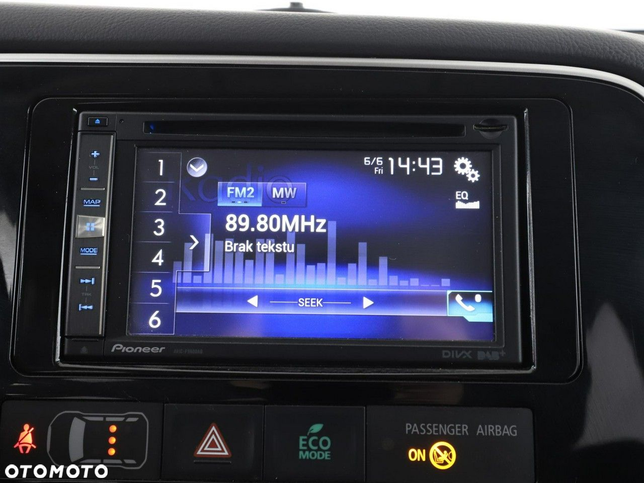 Mitsubishi Outlander - 23