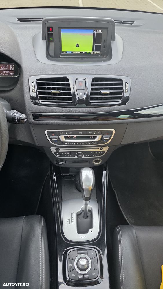 Renault Megane dCi 110 FAP EDC Bose Edition - 9