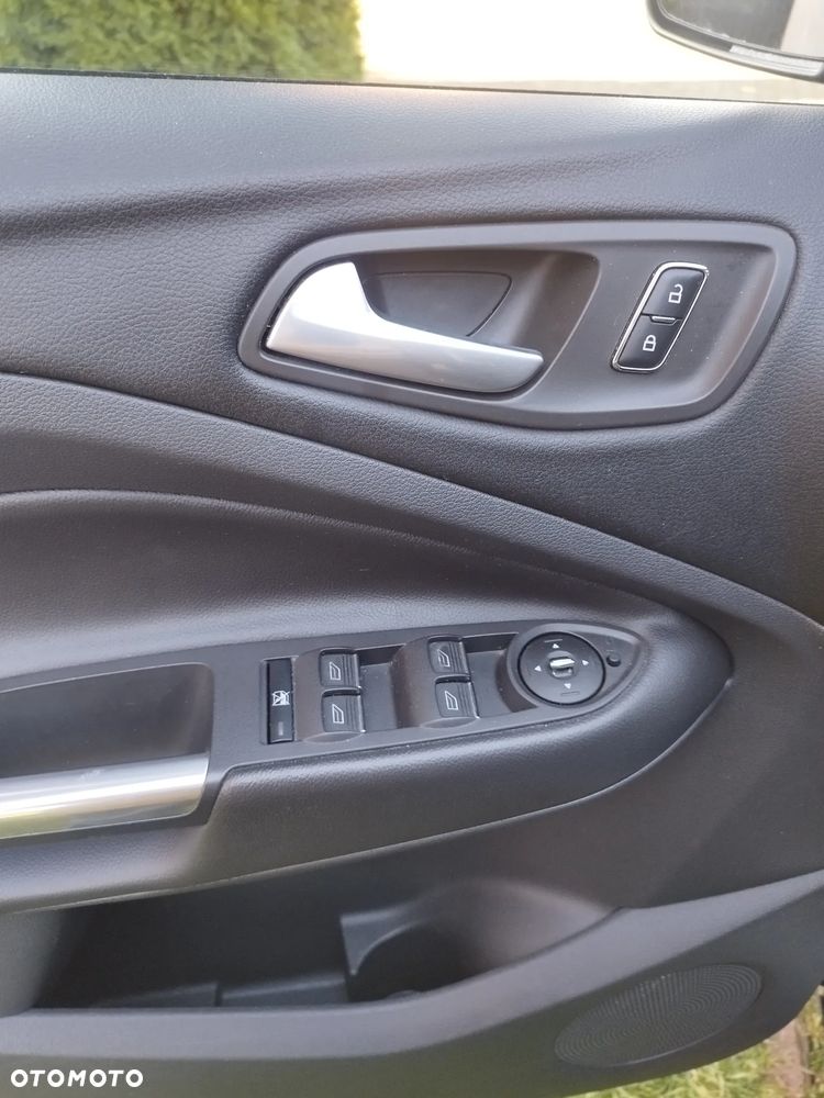 Ford Kuga 2.0 TDCi 4WD Titanium - 14