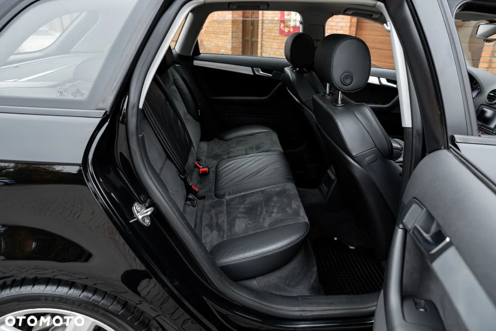 Audi A3 Sportback 2.0 TDI Ambiente - 7