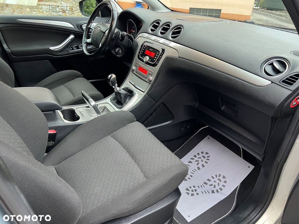 Ford S-Max 2.0 TDCi Titanium - 25