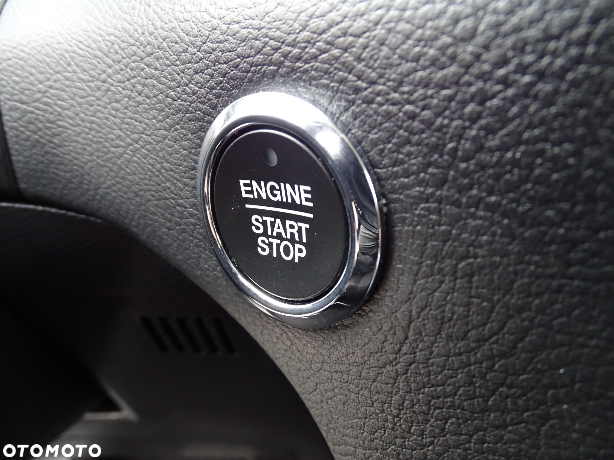 Ford S-Max 2.0 EcoBlue Titanium - 25