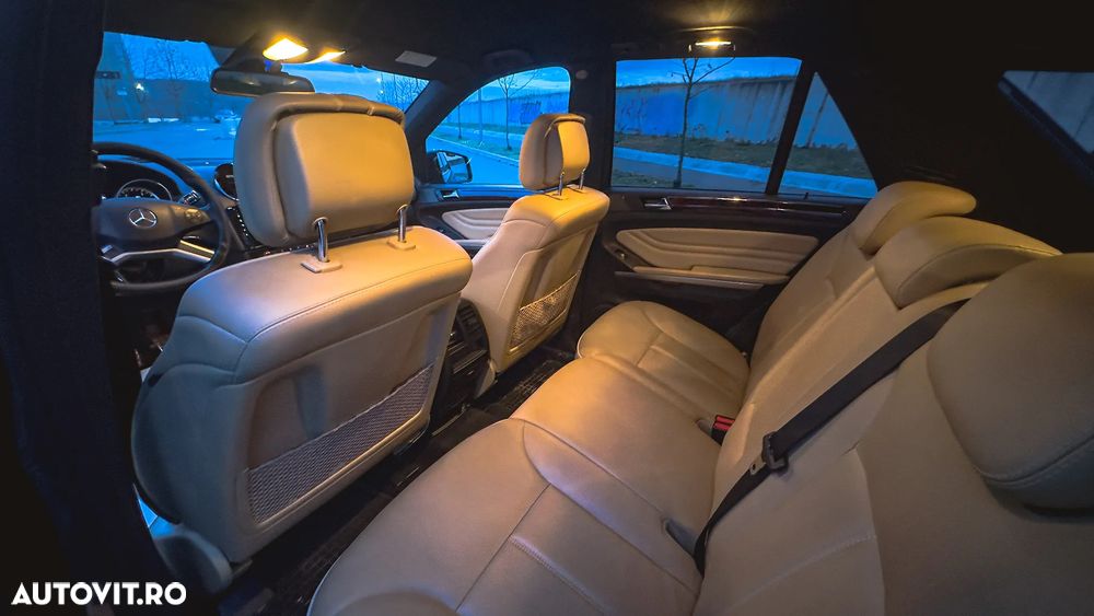 Mercedes-Benz ML - 8