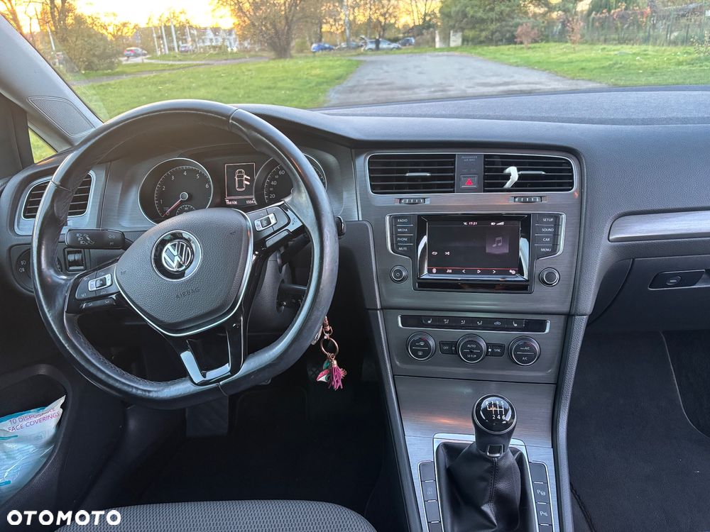Volkswagen Golf VII 1.4 TSI BMT Highline - 13