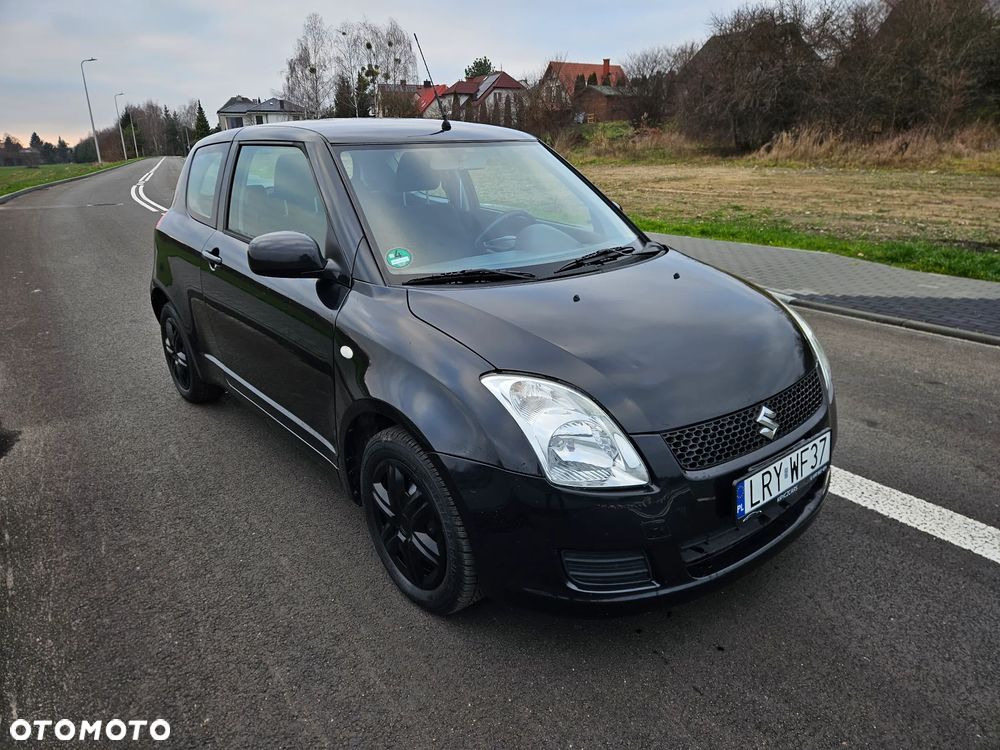 Suzuki Swift 1.3 Classic - 2