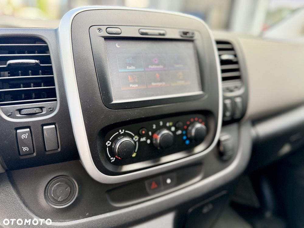 Renault Trafic - 15