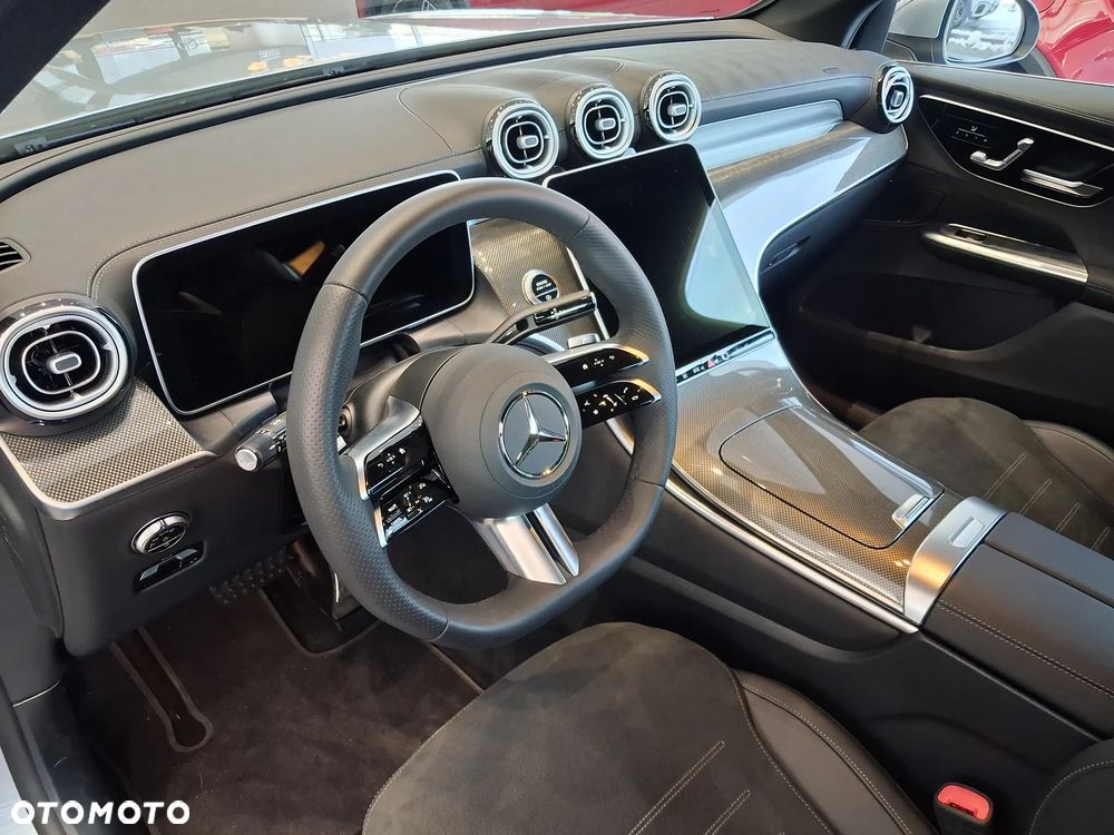 Mercedes-Benz GLC 220 d 4-Matic - 12