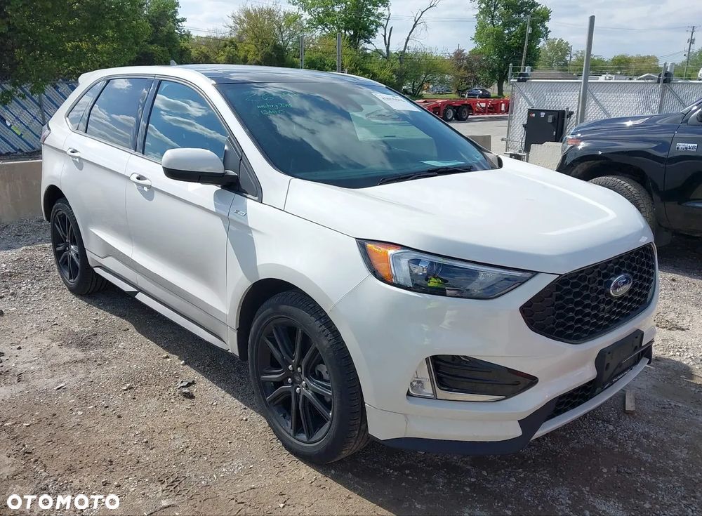 Ford Edge - 1