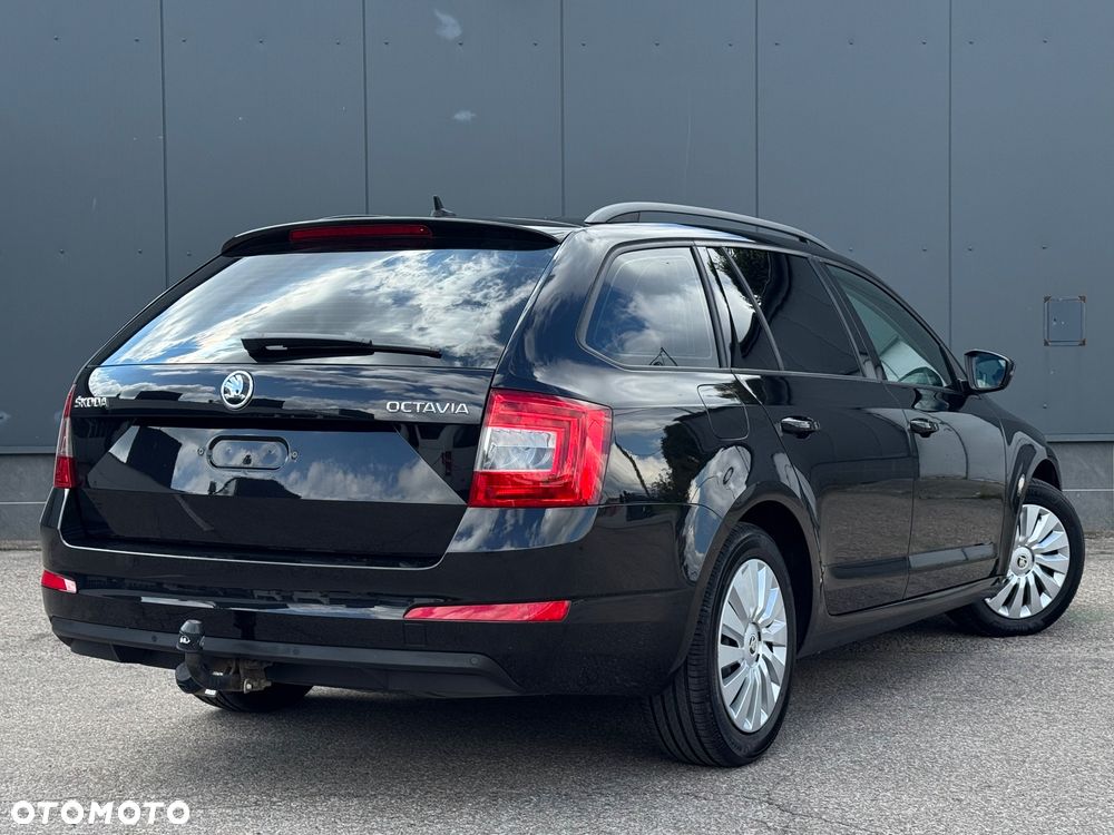 Skoda Octavia 1.6 TDI Ambition - 15
