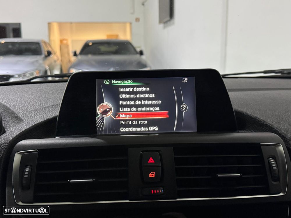 BMW 118 d Pack M - 22