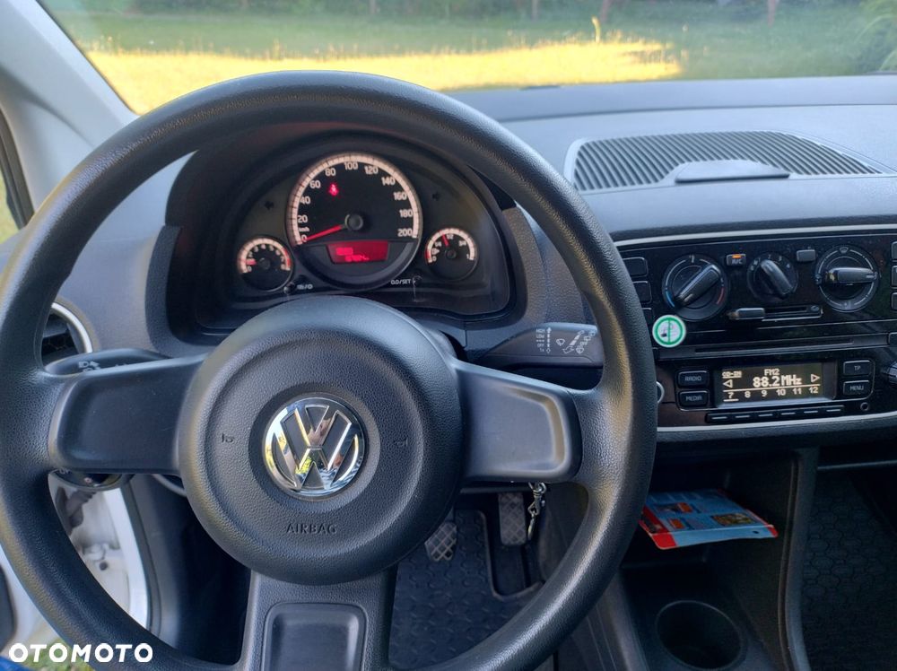 Volkswagen up! - 17