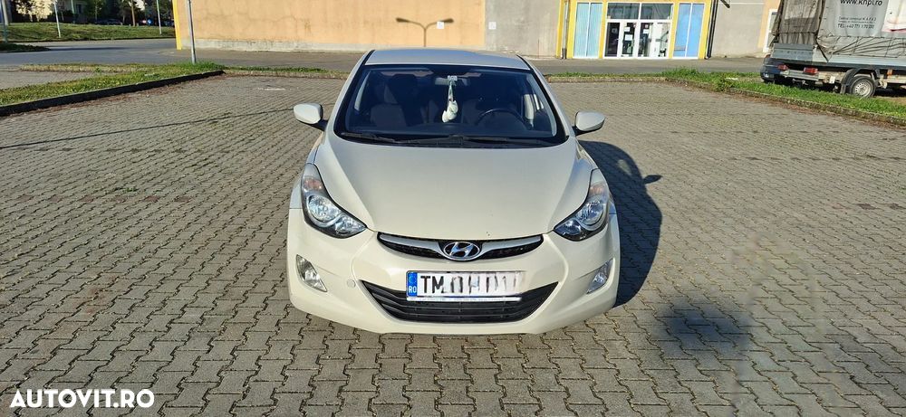 Hyundai Elantra 1.6 MPi - 16