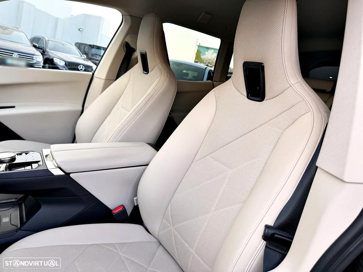 BMW iX xDrive 40 - 22