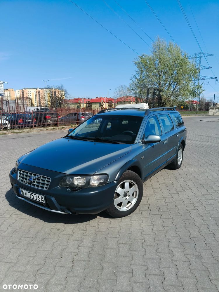 Volvo XC 70 - 1