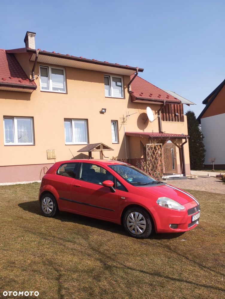 Fiat Grande Punto - 4