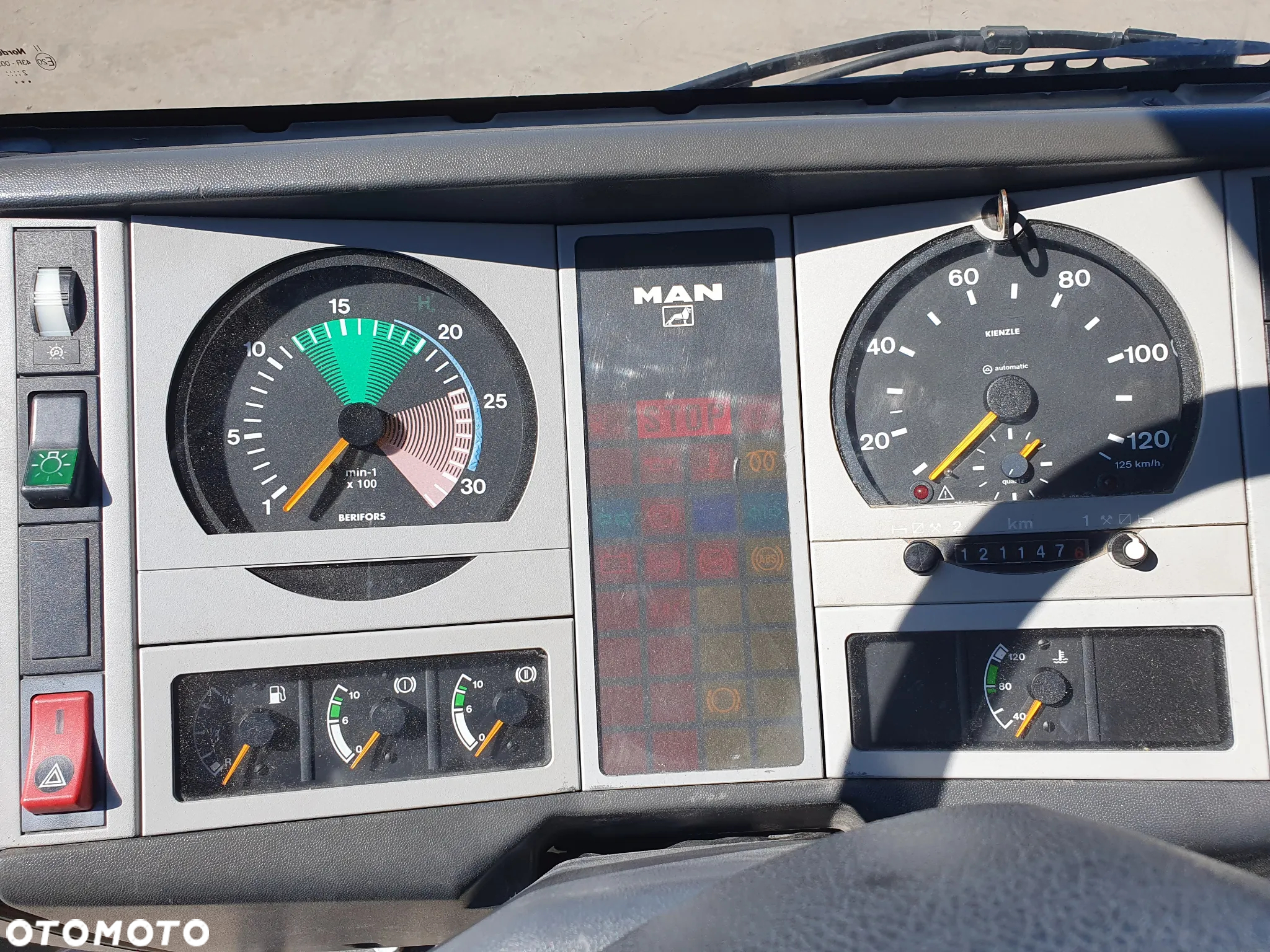 MAN Klaas 28/34   34 m  5923 mth - 14