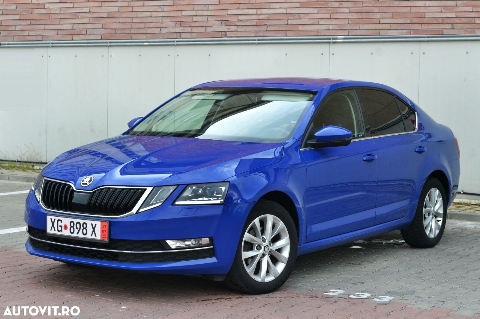 Skoda Octavia 1.6 TDI DSG Style - 1