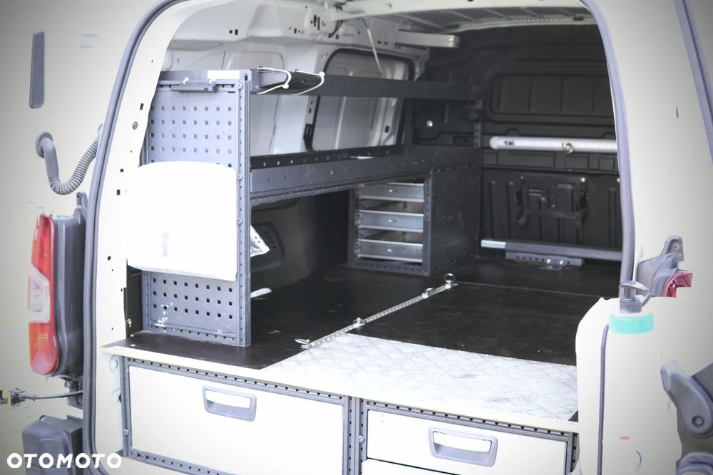 Opel Combo Van 1.2 Enjoy 110KM 4d Long - 19