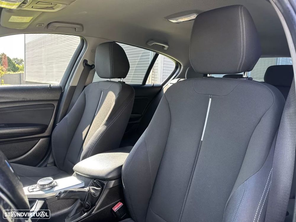 BMW 125 d Sport Line — fotografia 28