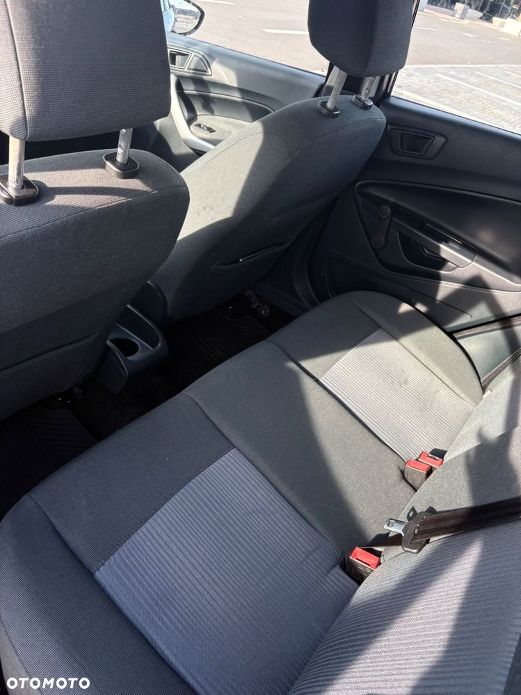 Ford Fiesta - 5