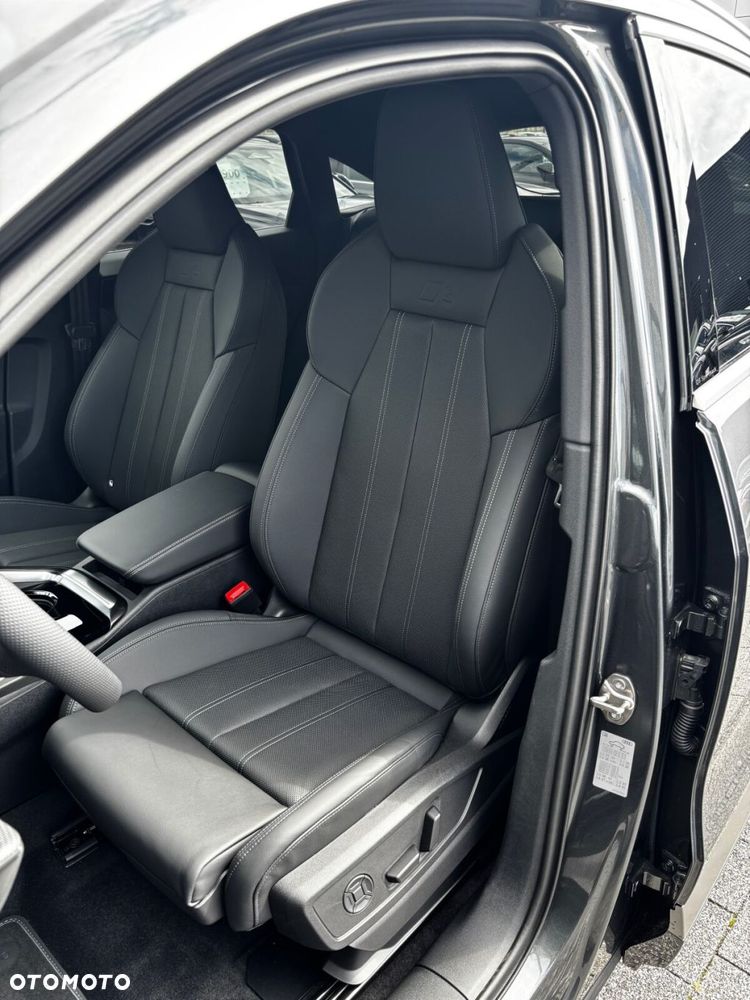 Audi Q5 Sportback - 15