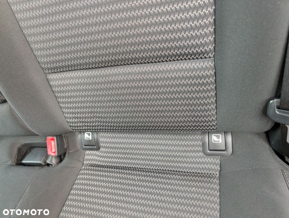 Kia Ceed 1.5 T-GDI Business Line - 9
