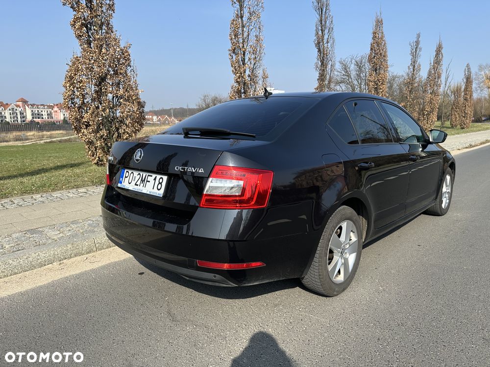 Skoda Octavia 1.6 TDI Active - 5