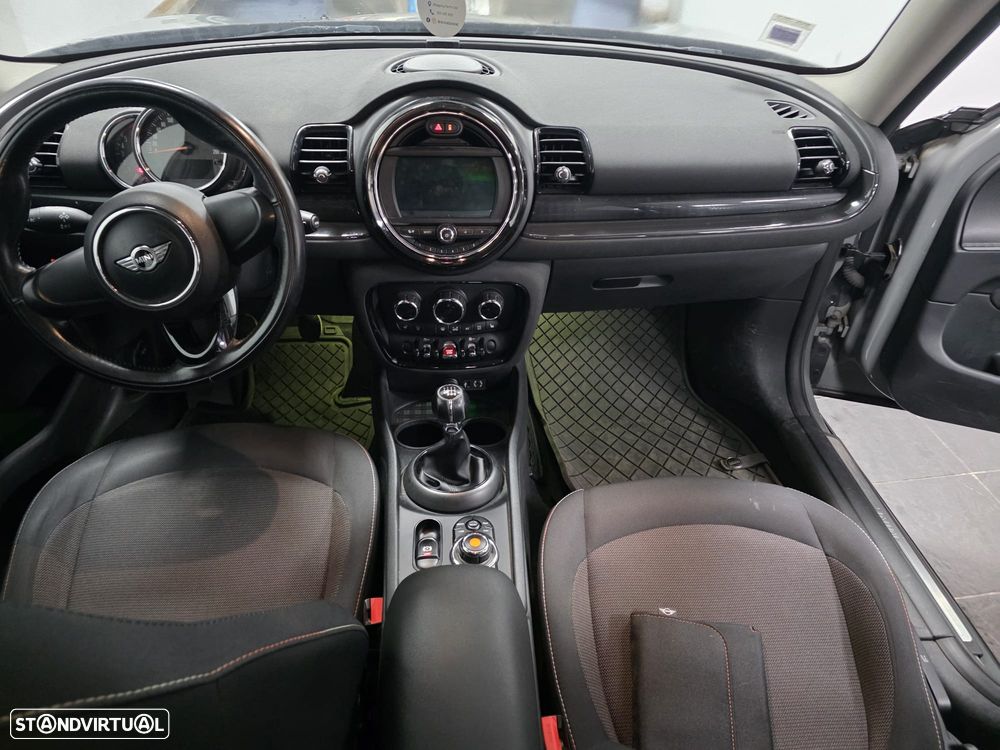 MINI Clubman One D - 12