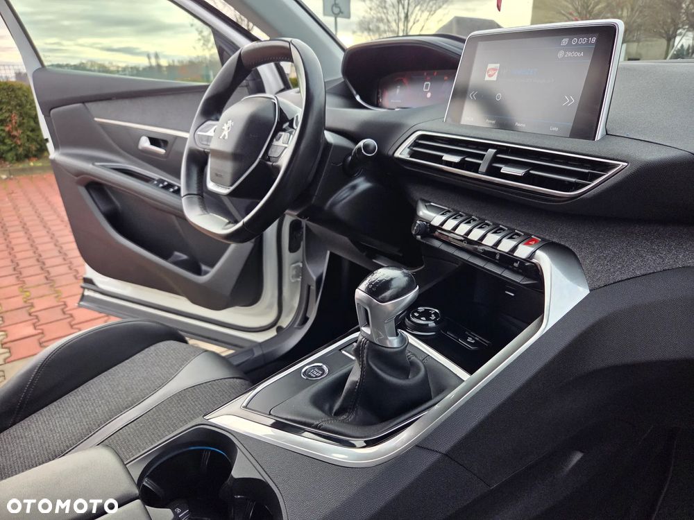 Peugeot 3008 1.5 BlueHDi Road Trip S&S - 14