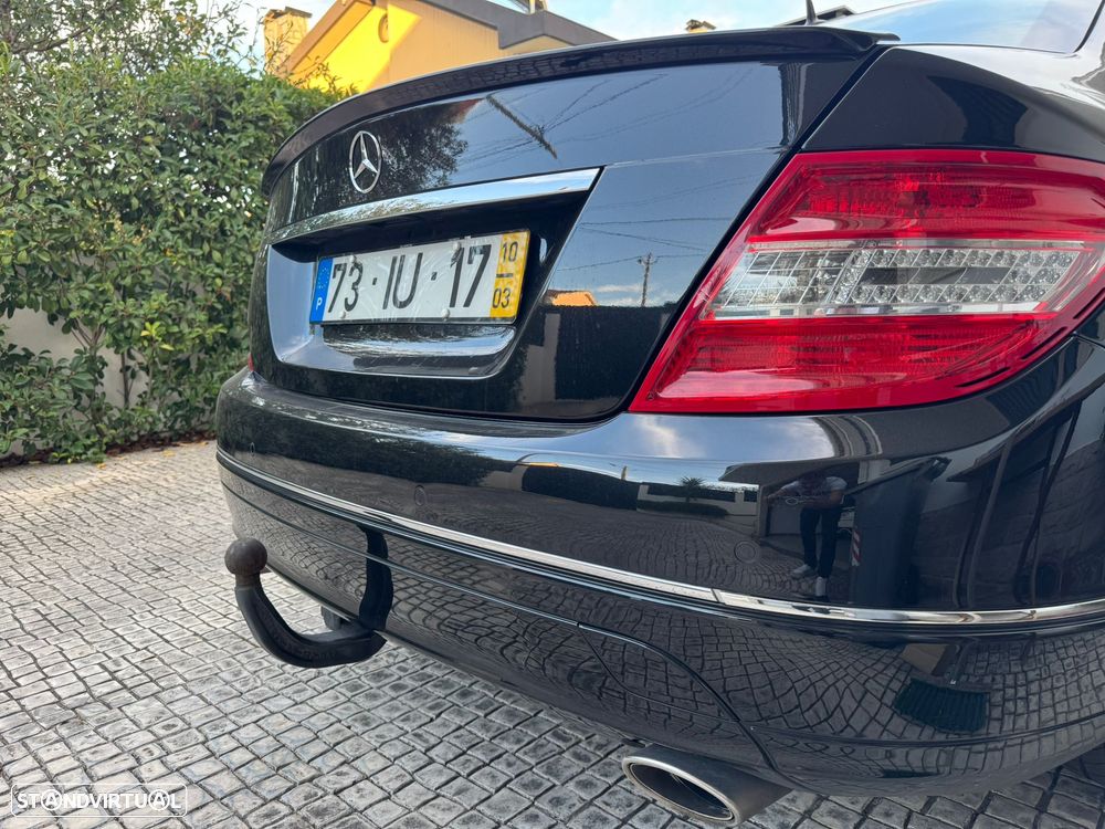 Mercedes-Benz C 350 - 41