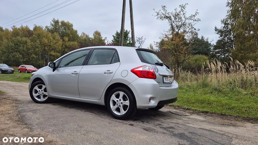 Toyota Auris 1.33 VVT-i Life - 3