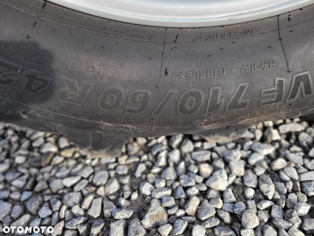 New Holland T7.270 Auto Command - 3