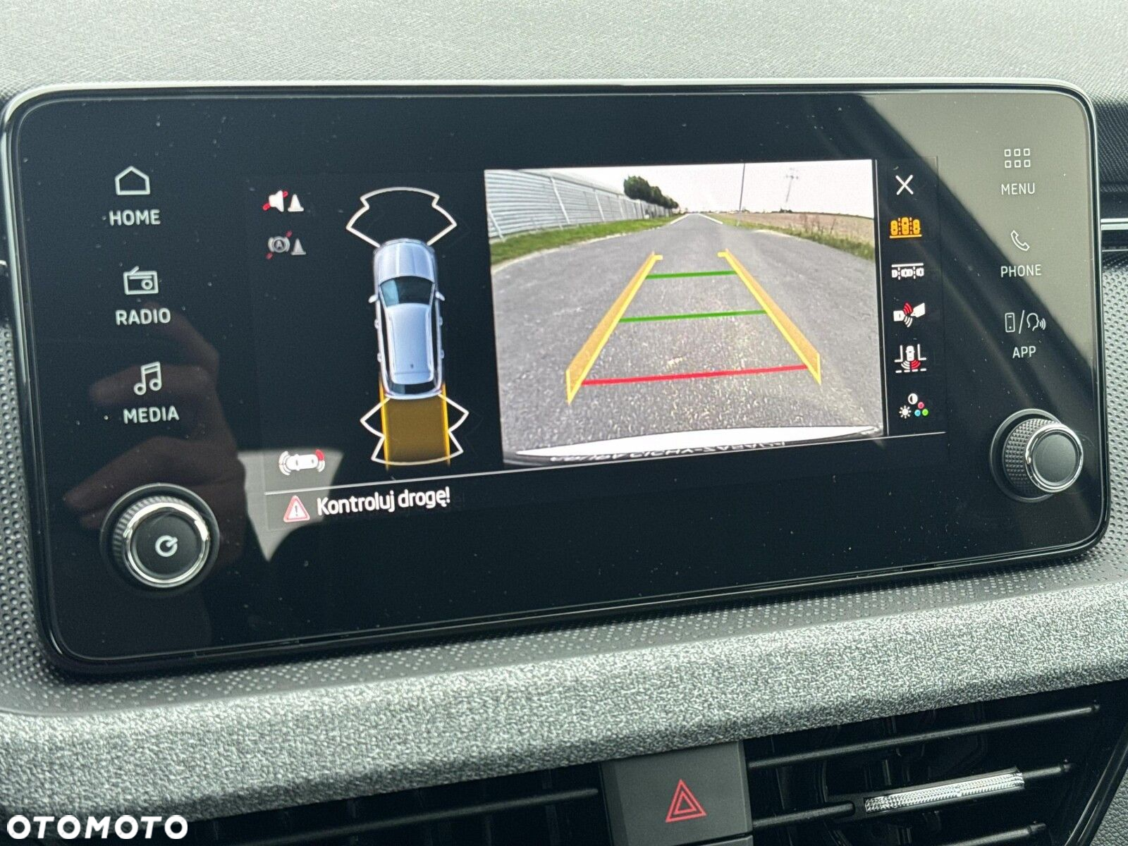 Skoda Kamiq 1.5 TSI Edition 130 DSG - 27
