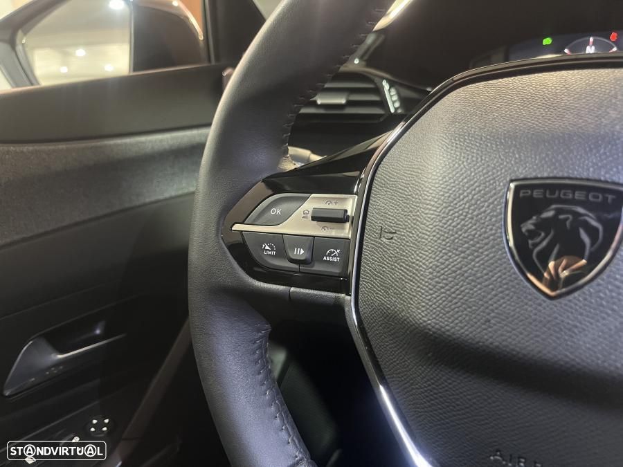 Peugeot 308 1.5 BlueHDi Allure Pack EAT8 - 18