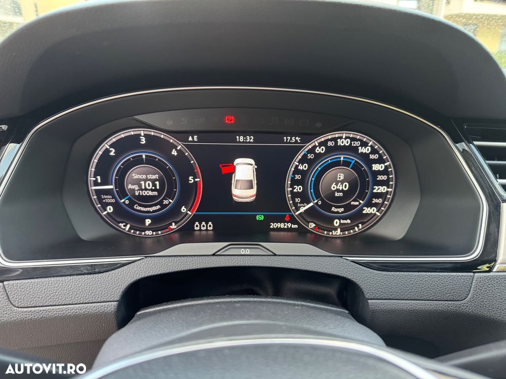 Volkswagen Passat 2.0 TDI DSG Highline - 5