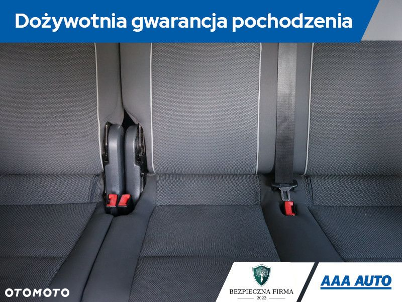 Volkswagen Caddy - 11
