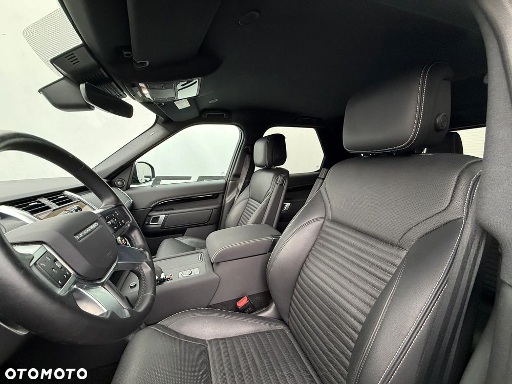 Land Rover Discovery D250 R-Dynamic S - 16