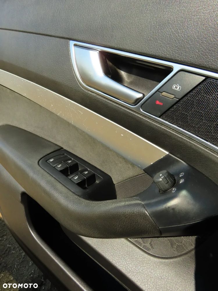 Audi A6 Avant 2.0 TFSI multitronic - 37