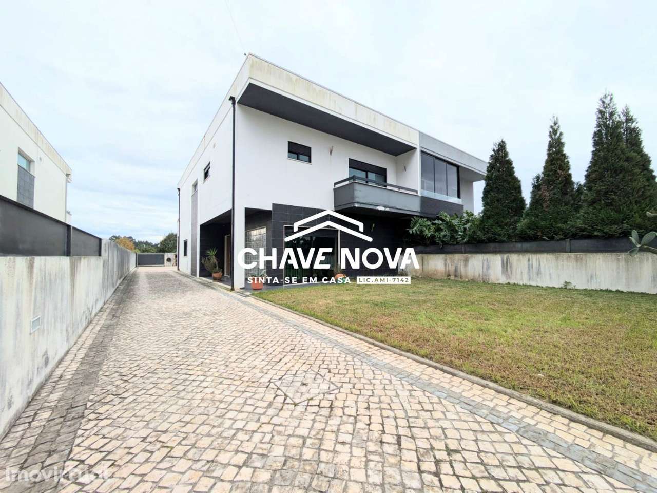 Moradia Geminada T4 na Palhaça, em Oliveira do Bairro - Grande imagem: 2/25