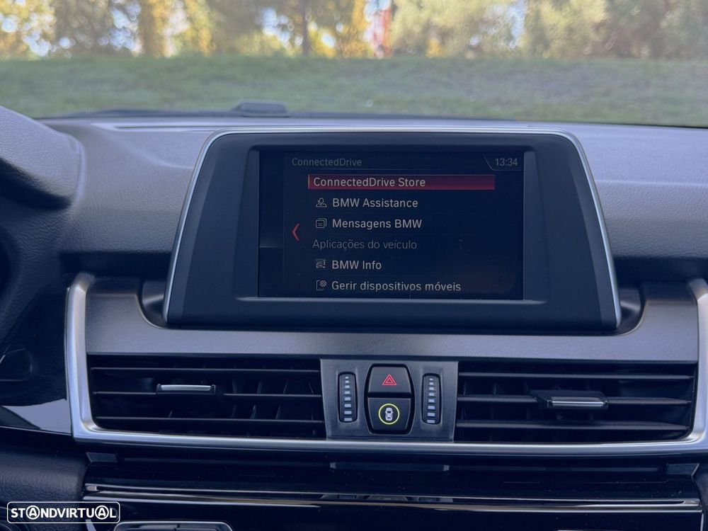 BMW 216 Active Tourer d Line Sport - 28