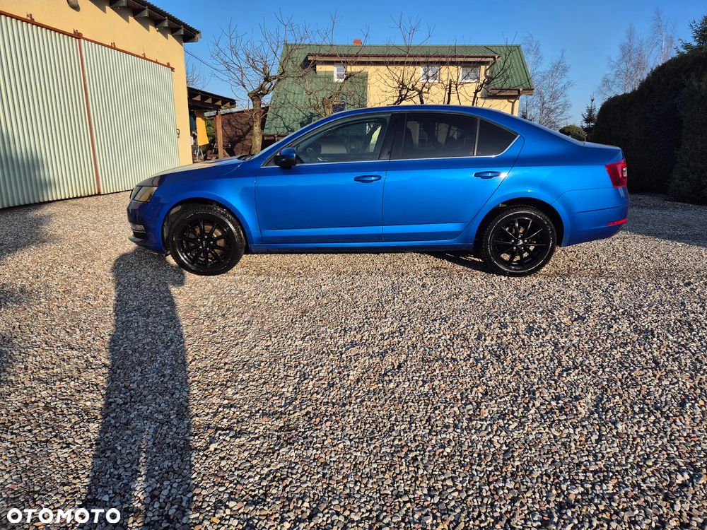 Skoda Octavia 2.0 TDI Style - 3