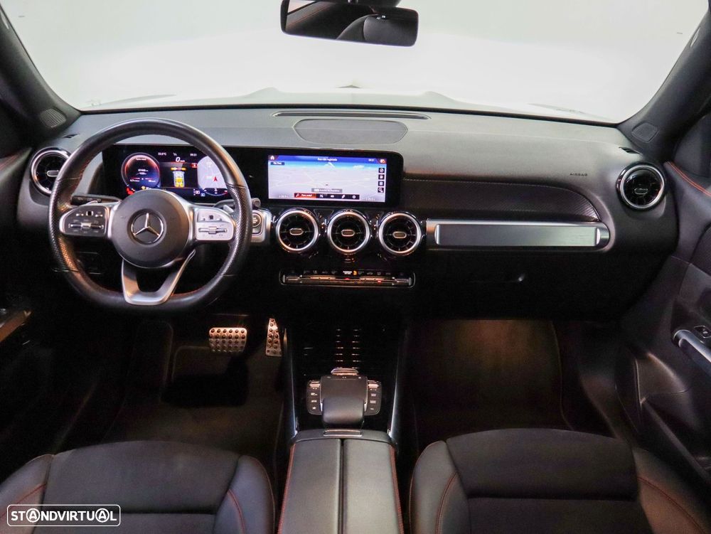 Mercedes-Benz GLB 180 d AMG Line - 11