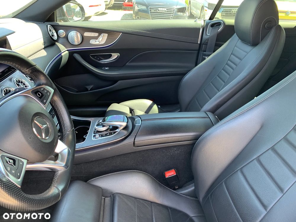 Mercedes-Benz Klasa E 400 4Matic Coupe 9G-TRONIC AMG Line - 14