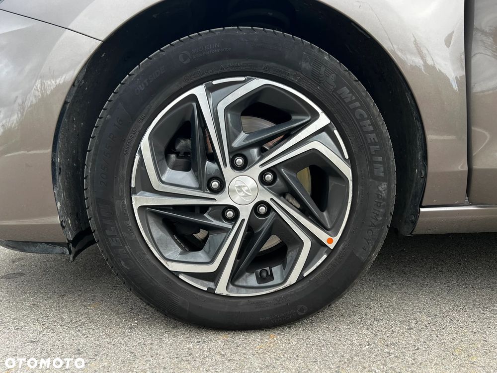 Hyundai i30 1.5 T-GDI 48V Smart - 12
