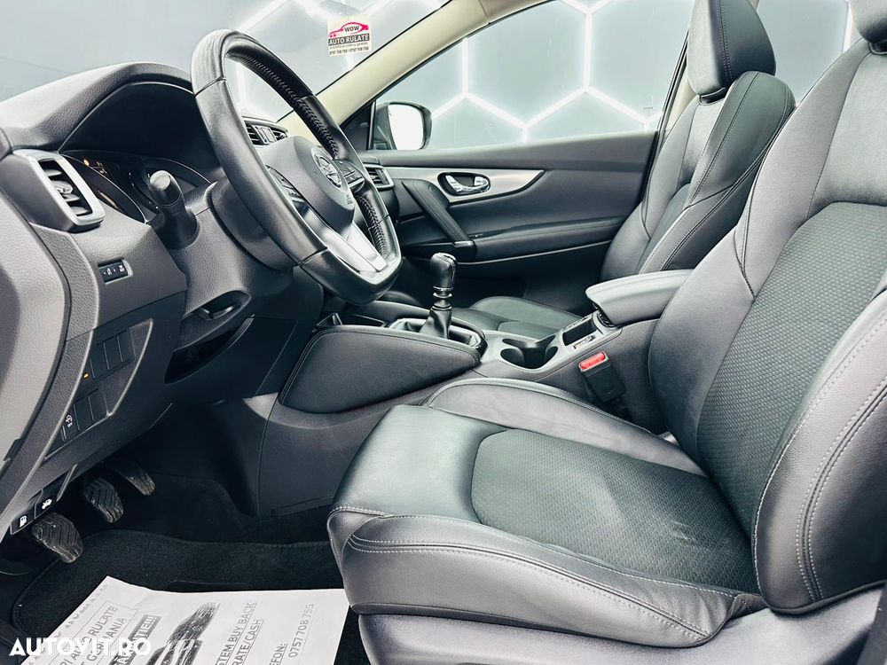 Nissan Qashqai 1.3 DIG-T TEKNA - 14