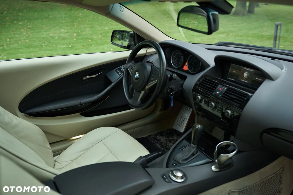 BMW Seria 6 645 Ci - 31