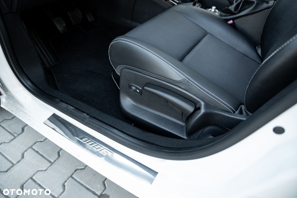 Renault Megane ENERGY TCe 115 Start & Stop Bose Edition - 18