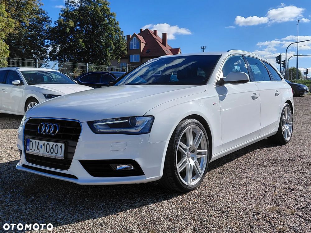 Audi A4 Avant 2.0 TDI DPF multitronic S line Sportpaket