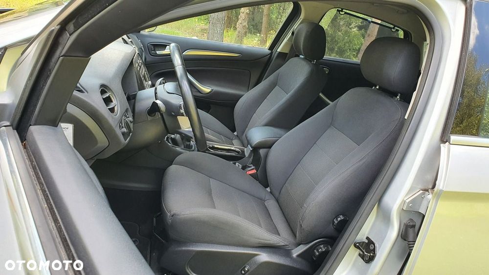 Ford Mondeo 2.0 Titanium - 7